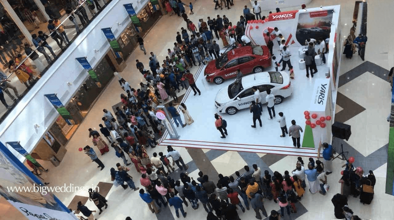 Green Lamborghini Huracán BEYOND CARS hypercar reveal spectacle